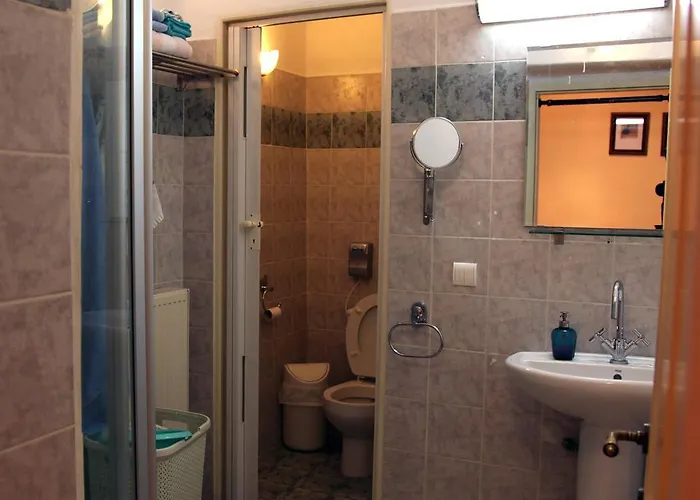 Venetula's Mansion 3* Castória